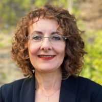 TANIA OBRANOVICH, BSc (Hons) PhD LLB